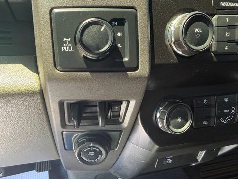 Used 2022 Ford F250 XL w/ STX Appearance Package AWD/4WD image 19
