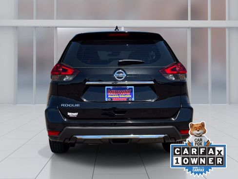 Used 2020 Nissan Rogue S FWD image 5