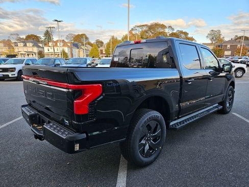 New 2025 Ford F150 Lightning Lariat image 5