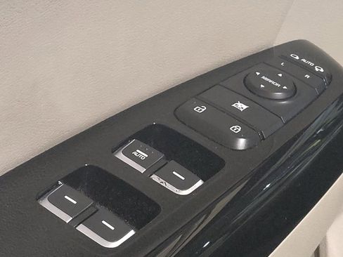 Used 2017 Kia Sportage SX FWD image 27