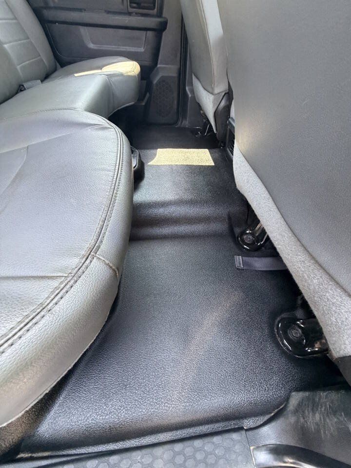 Used 2015 RAM 5500 Tradesman w/ Ambulance Prep Group RWD image 35