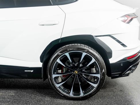Used 2023 Lamborghini Urus S AWD/4WD image 16