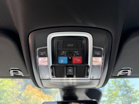 Used 2025 RAM 1500 RHO AWD/4WD image 29