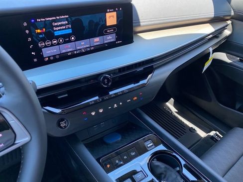 New 2026 Nissan Murano Platinum w/ Cargo Package AWD/4WD image 17