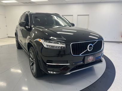Used 2018 Volvo XC90 T5 Momentum w/ Convenience Package