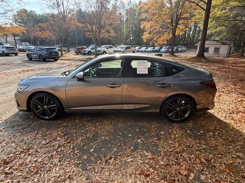 Used 2023 Acura Integra A-Spec image 3