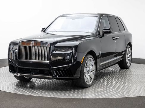 New 2026 Rolls-Royce Cullinan AWD/4WD image 1
