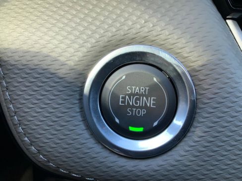 New 2026 Chevrolet Equinox LT w/ Convenience Package II image 26