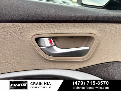 Used 2018 Hyundai Santa Fe Sport AWD/4WD image 9