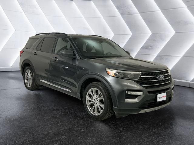 Used 2020 Ford Explorer XLT w/ Equipment Group 202A RWD image 1