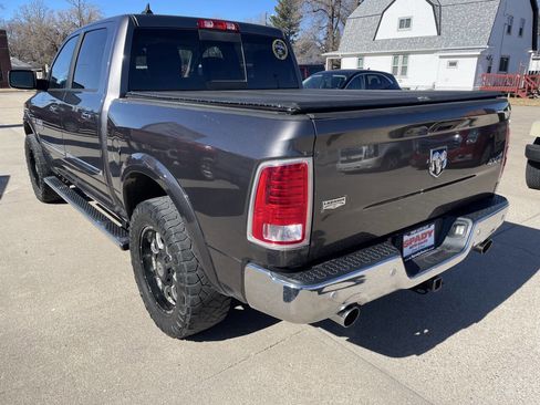 Used 2014 RAM 1500 Laramie w/ Convenience Group image 9