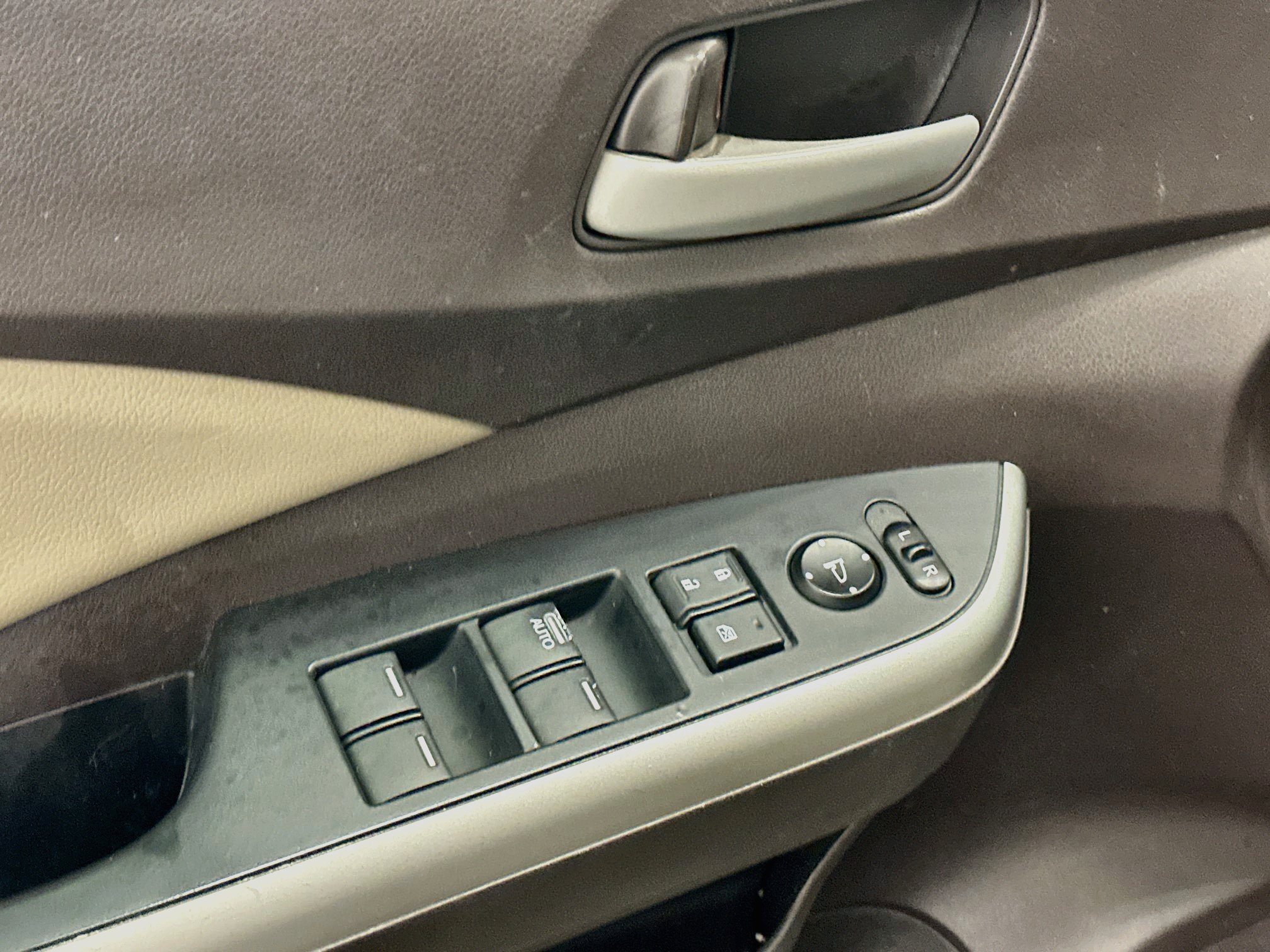 Used 2012 Honda CR-V EX-L image 15