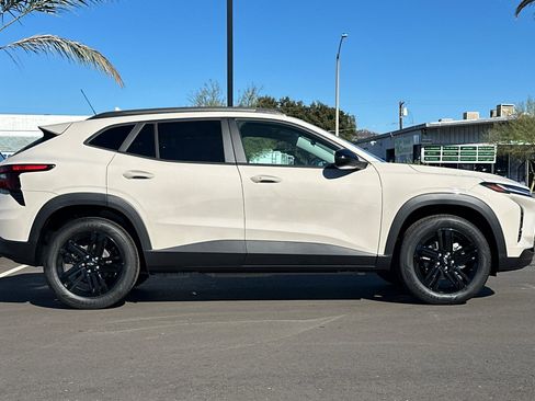 New 2026 Chevrolet Trax ACTIV image 3