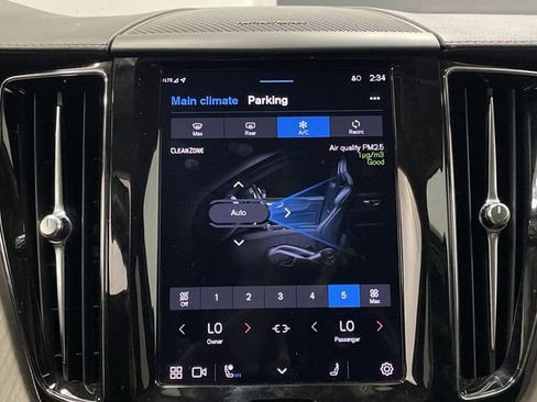 Used 2022 Volvo XC60 T8 Inscription w/ Advanced Package image 20