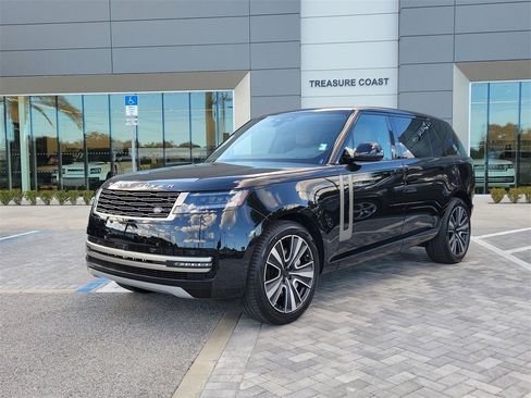 New 2026 Land Rover Range Rover Long Wheelbase SE image 1