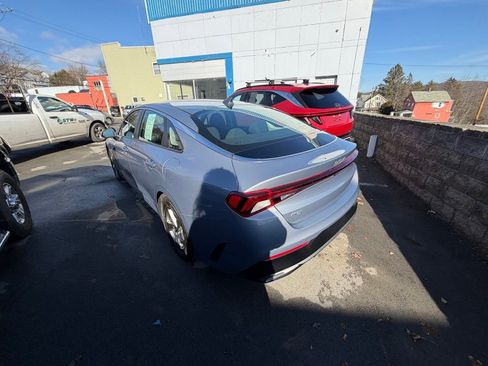 Used 2022 Kia K5 LXS image 3