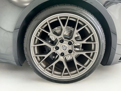 Used 2020 Porsche 911 Carrera 4 AWD/4WD image 28