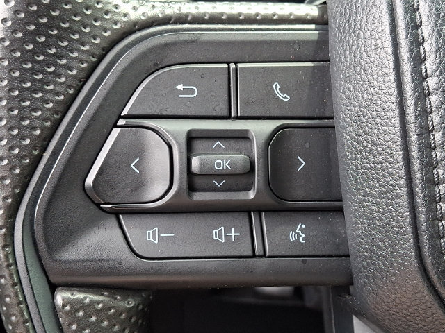 Used 2024 Toyota Tacoma SR5 AWD/4WD image 20