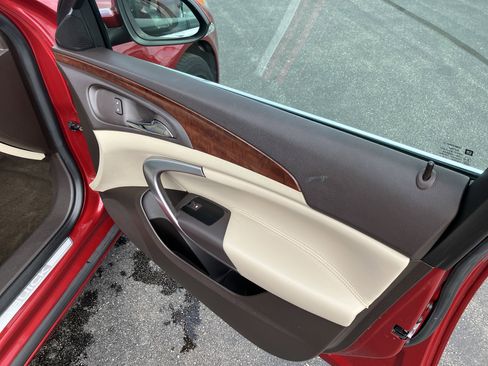 Used 2015 Buick Regal FWD image 10