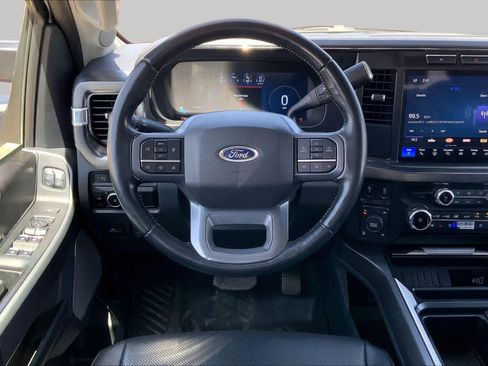 Used 2023 Ford F250 Lariat w/ Sport Appearance Package AWD/4WD image 6