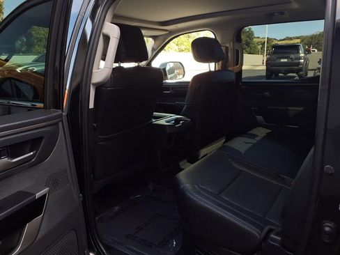 Used 2024 Toyota Tundra Limited image 18