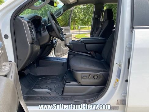 New 2026 Chevrolet Silverado 2500 Custom w/ Custom Value Package AWD/4WD image 22