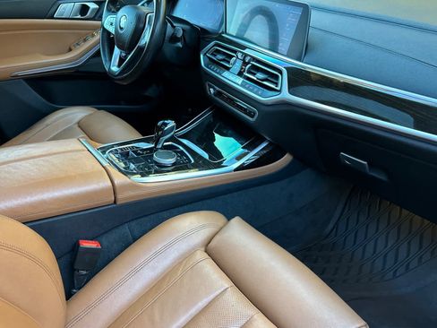 Used 2019 BMW X7 xDrive50i image 16