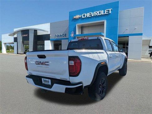 New 2025 GMC Canyon Elevation w/ Convenience Package image 6