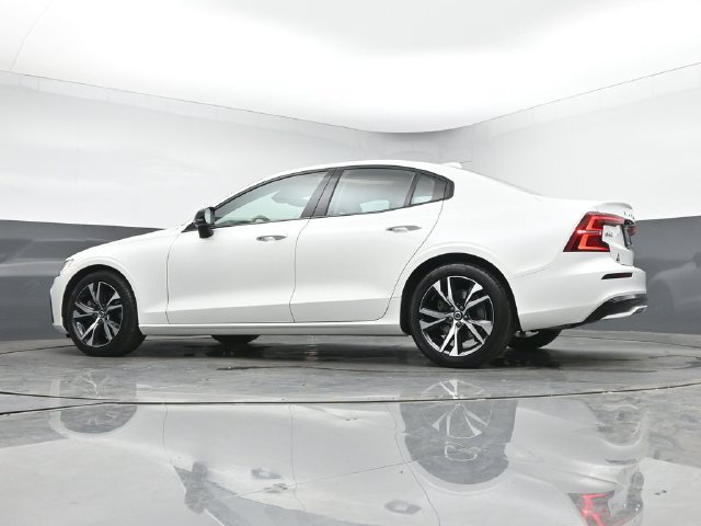 Used 2023 Volvo S60 B5 Core w/ Climate Package FWD image 37
