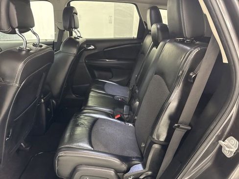 Used 2018 Dodge Journey Crossroad image 19