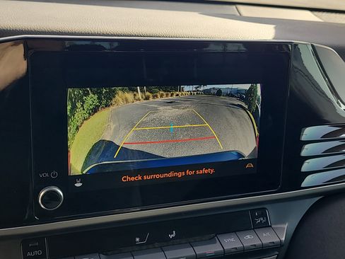 Certified 2025 Toyota Camry LE image 22