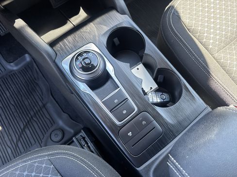 Used 2023 Ford Escape Active w/ Cold Weather Package FWD image 19