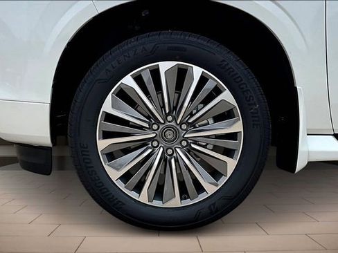 New 2026 INFINITI QX80 Luxe image 9