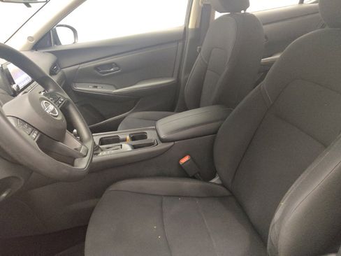 Used 2024 Nissan Sentra S FWD image 17
