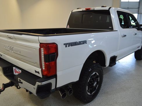 Used 2026 Ford F250 King Ranch w/ Tremor Off-Road Package AWD/4WD image 3