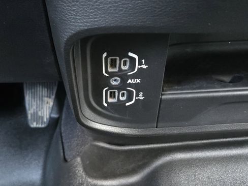 Certified 2024 RAM 3500 Tradesman w/ Chrome Appearance Group image 22