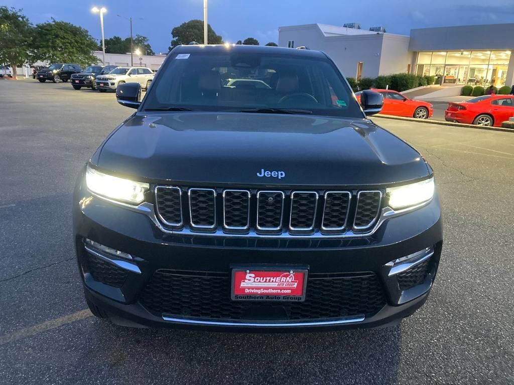 New 2024 Jeep Grand Cherokee Limited 4xe w/ Luxury Tech Group II AWD/4WD image 9