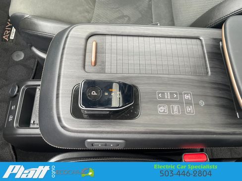 Used 2023 Nissan Ariya FWD image 28