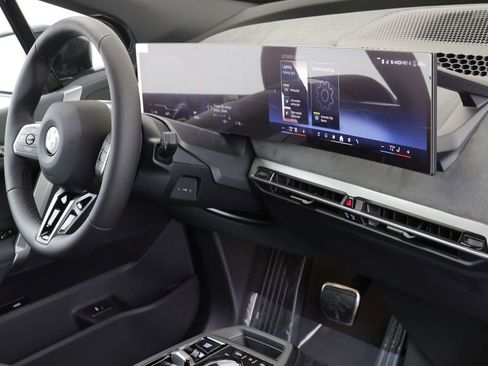 New 2026 BMW iX xDrive45 w/ M Sport Package image 24