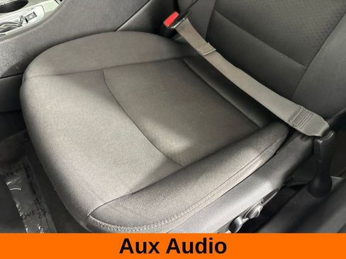 Used 2025 Chevrolet Malibu LT FWD image 9