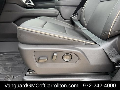 New 2026 GMC Yukon XL Elevation w/ Elevation Premium Package AWD/4WD image 24
