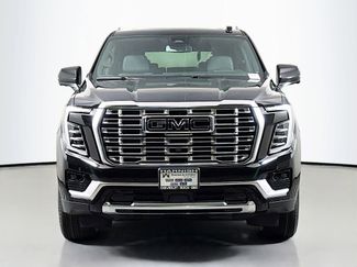 New 2026 GMC Yukon Denali w/ Sun & Power Step Package video 2
