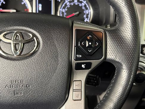 Used 2023 Toyota 4Runner Limited AWD/4WD image 20