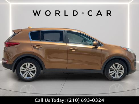 Used 2017 Kia Sportage LX FWD image 8