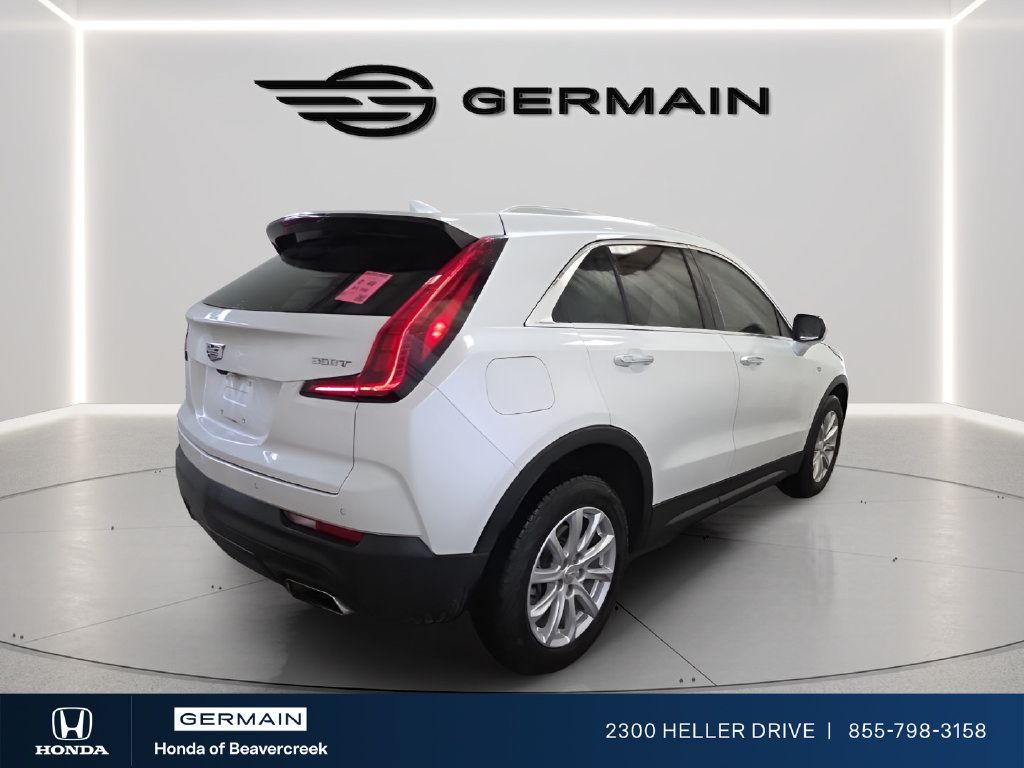 Used 2022 Cadillac XT4 Luxury w/ Cold Weather Package AWD/4WD image 5