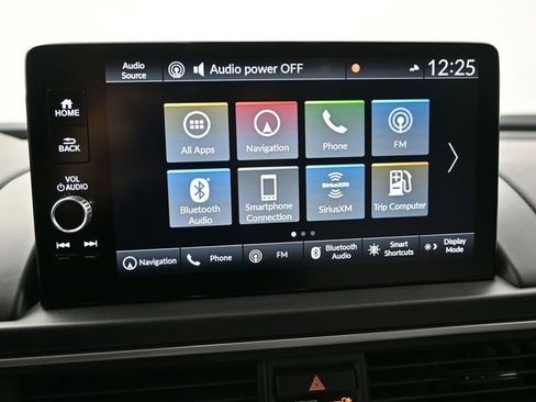 Used 2025 Honda Pilot Touring image 16