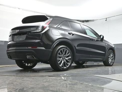Used 2019 Cadillac XT4 Sport w/ LPO, Midnight Sport Package FWD image 39