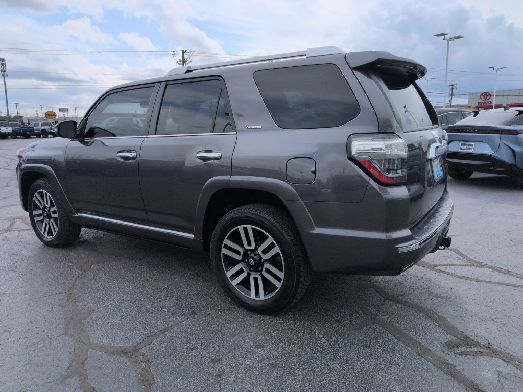 Used 2023 Toyota 4Runner Limited AWD/4WD image 3