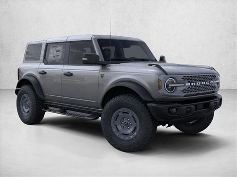 New 2025 Ford Bronco Badlands AWD/4WD image 6