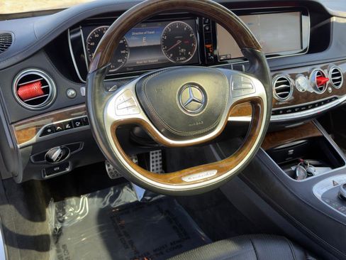 Used 2015 Mercedes-Benz S 550 4dr Sdn S 550 4MATIC image 37